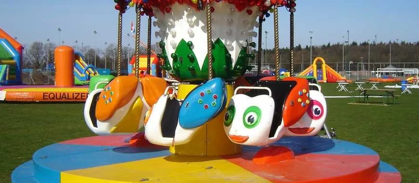 1723819418-Foto carousel Ladybird